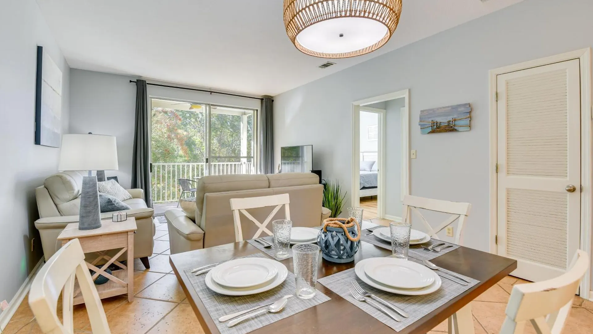 Coastal Sandestin Condo Near Beaches And Golf! 0*, Destin